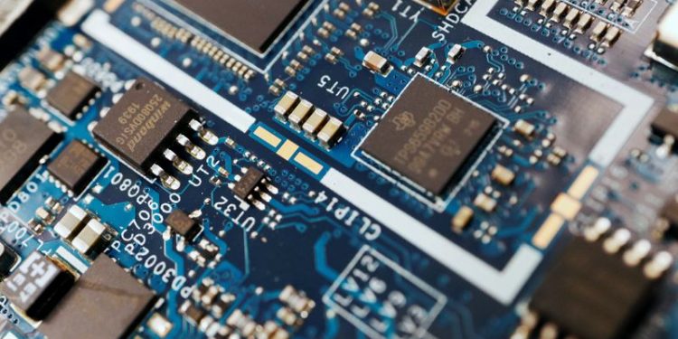 Which chip stocks to own in 2025? Deutsche Bank answers