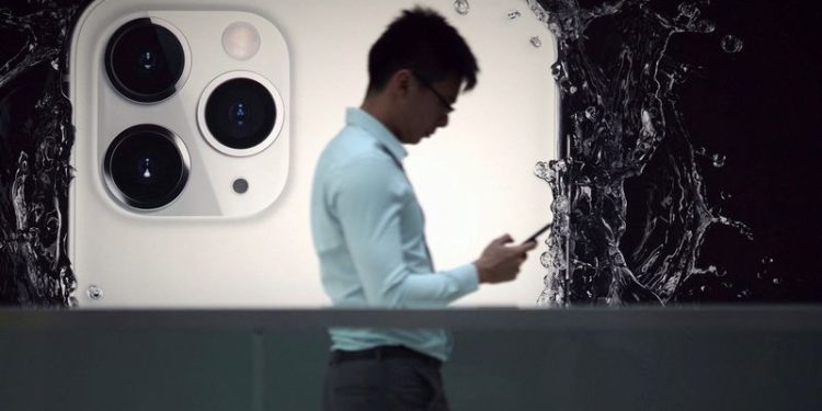 Apple plans direct retail expansion in Saudi Arabia