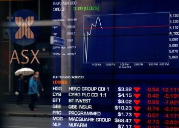 Australian stocks face turbulence as economic surprises slow – Macquarie
