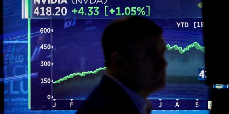 5 big analyst AI moves: Nvidia still top pick into 2025; MU, ORCL downgraded