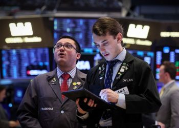 BofA’s Hartnett sees a ‘high’ risk the S&P 500 overshoots in Q1