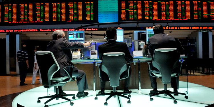 Brazil stocks lower at close of trade; Bovespa down 0.77%