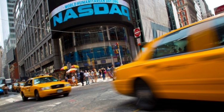 Lumentum overweight at Barclays on hyperscaler demand