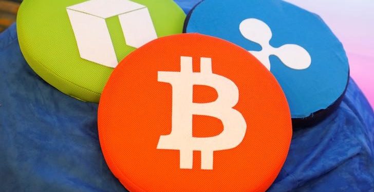 Bitcoin price today: rebounds to $102k after new year rout; Trump in focus