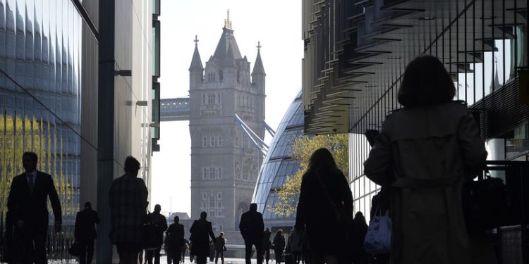 Eight UK economic themes for 2025 – Deutsche Bank