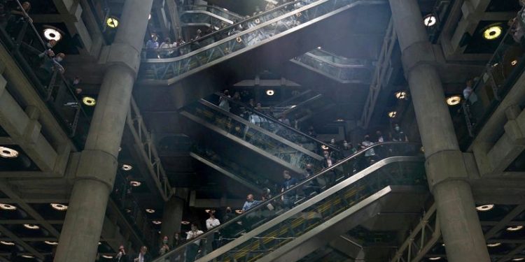 Global insurance rates fall 0.9% in 2024, first drop since 2017, report says