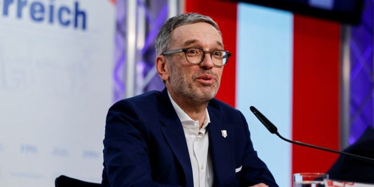 Austrian far right demands conservatives be ‘honest’ in coalition talks