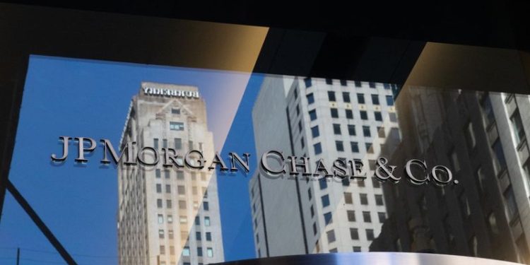 JPMorgan files two lawsuits against Greece’s Viva Wallet as legal saga continues