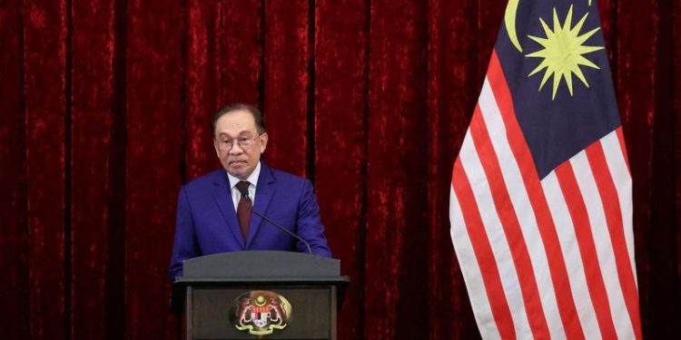 Malaysia aims to be conduit for diversification of energy and supply chains, PM says