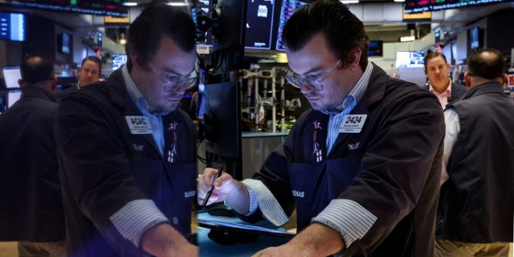 Options market positioned for US Treasury 10-year yield to hit 5% in near term