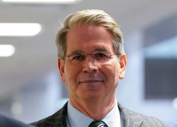 Trump treasury nominee Bessent’s Senate hearing set for Jan. 16