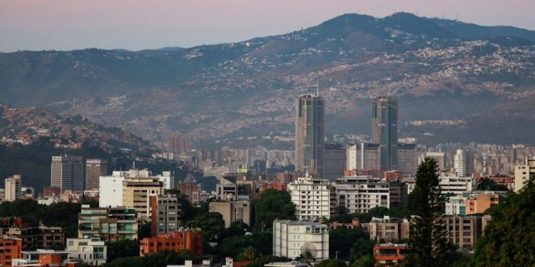 US slaps new sanctions on Venezuela officials as Maduro inaugurated