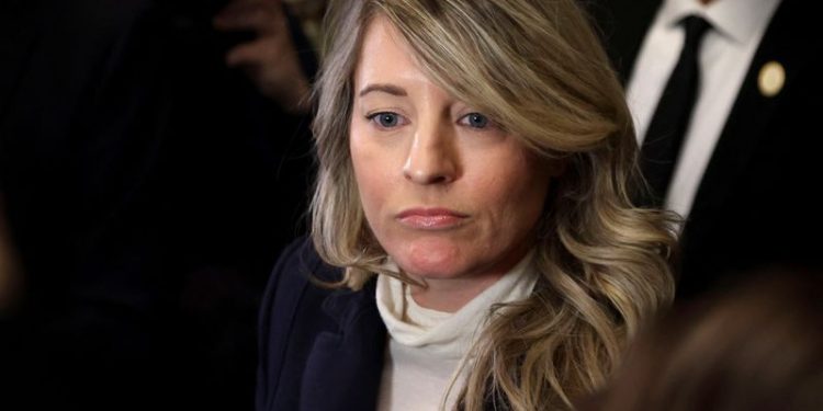Canadian ministers discussing potential retaliation against US tariffs