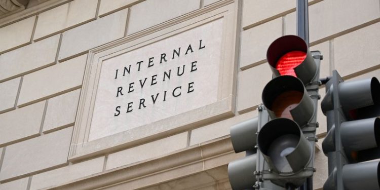 IRS says taxpayer service will suffer if Congress cuts modernization funds