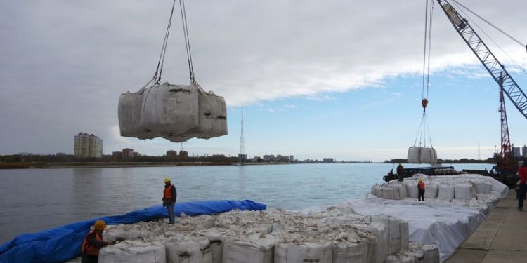 China-Russia 2024 trade value hits record high – Chinese customs