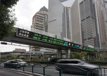 Analysis-China’s retail investor sours quickly on stocks