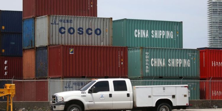 US importers rush in goods from China as Trump tariff threat looms