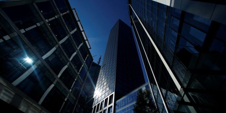 German ministry warns 2025 uncertainty to weigh on economic recovery