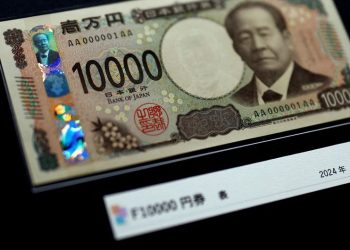 US inflation relief dents dollar, yen gains ahead of BOJ