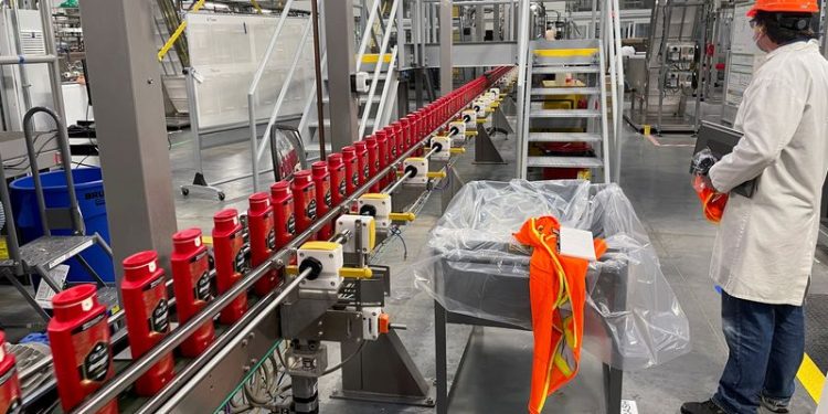 Philly Fed’s factory gauge surges by most since June 2020