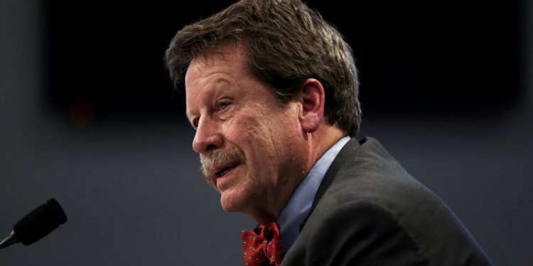 Outgoing FDA chief flags online weight loss drug dangers