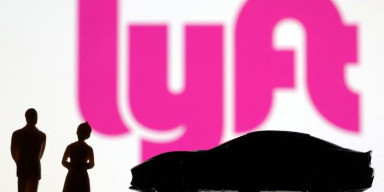 Lyft wins dismissal of shareholder lawsuit over earnings report error