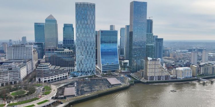 Analysis-Investors strap in for prolonged pain in debt-scarred UK markets