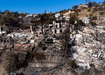 Displaced Los Angeles homeowners face price gouging after wildfires