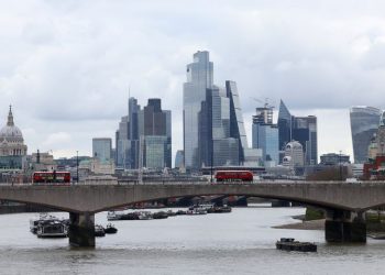 UK financial regulator pledges to help government boost growth