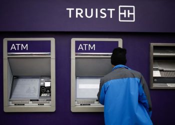 Truist beats quarterly profit estimates on investment banking gains