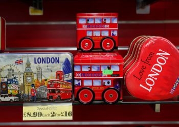 UK economy barely returned to growth in November; monthly GDP rose 0.1%