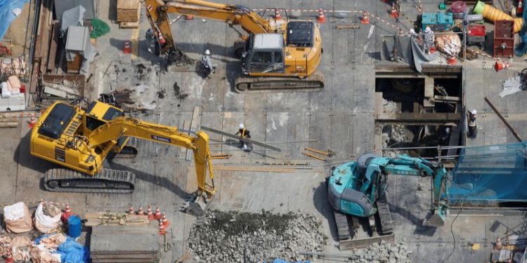 Japan November machinery orders beat forecast on strong factory investment