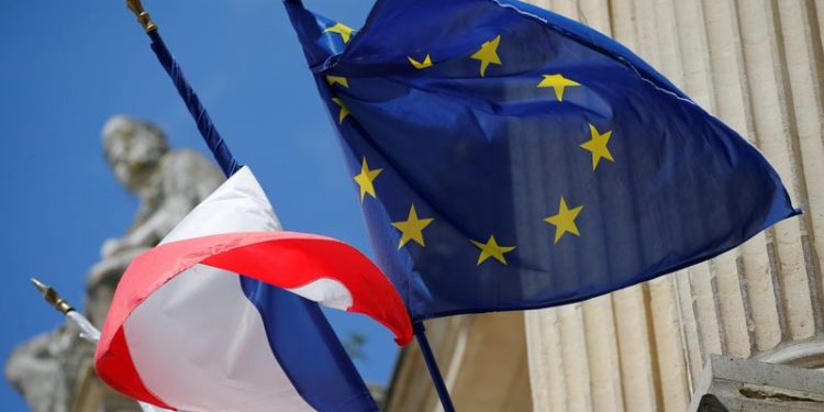 EU to approve new French deficit-cutting plan on Tuesday