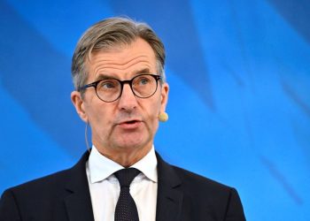 Swedish amortisation requirements, mortgage caps gave resilience, Riksbank chief says