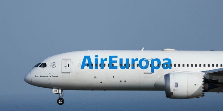 Air Europa hires PJT Partners to increase capital, raise debt, El Confidencial says