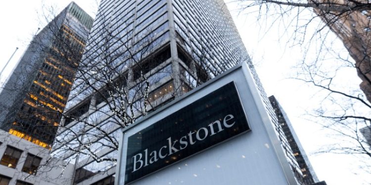 Blackstone plans to sell Hotel Investment Partners, Cinco Dias reports