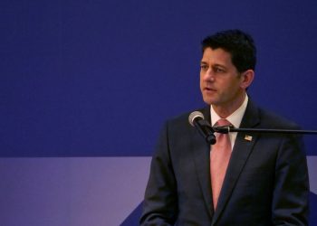 Former US House speaker praises Trump economic picks, warns of debt hiccup