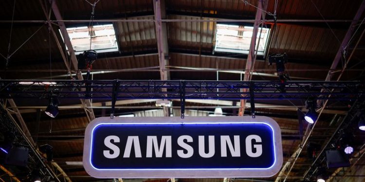 Samsung unveils Galaxy S25 phone with Qualcomm chips and enhanced AI features