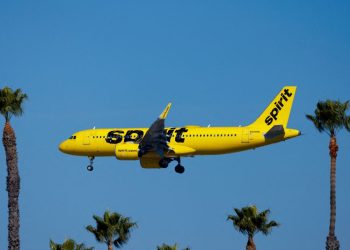 Senators question if Frontier, Spirit Airlines are manipulating seat pricing