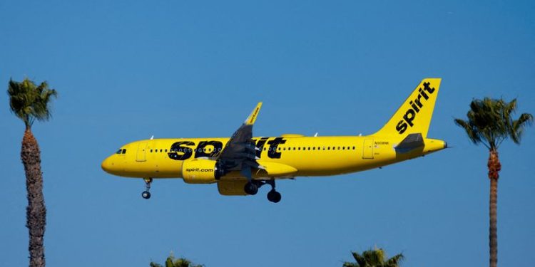 Senators question if Frontier, Spirit Airlines are manipulating seat pricing