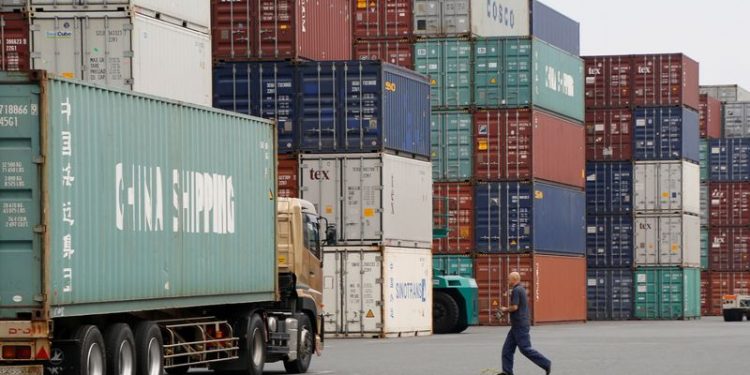 Japan’s exports expand 2.8% in Dec, faster-than-expected