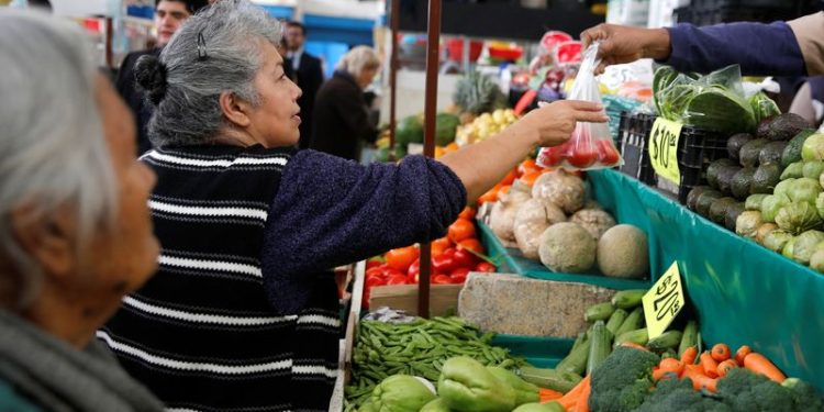 Mexico annual inflation hits lowest level in nearly four years