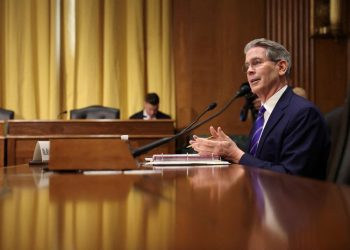 Senate may vote on Trump treasury nominee Bessent this weekend, top Republican says