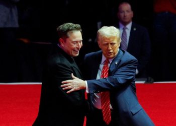 Trump waves off criticism from Elon Musk on AI announcement