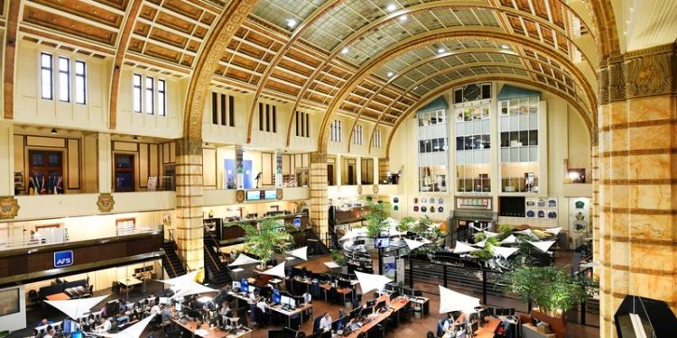 Signify says CEO Rondolat to step down amid falling profits