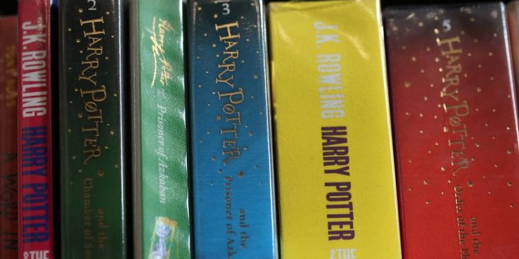 Harry Potter publisher Bloomsbury strikes supply agreement with Amazon