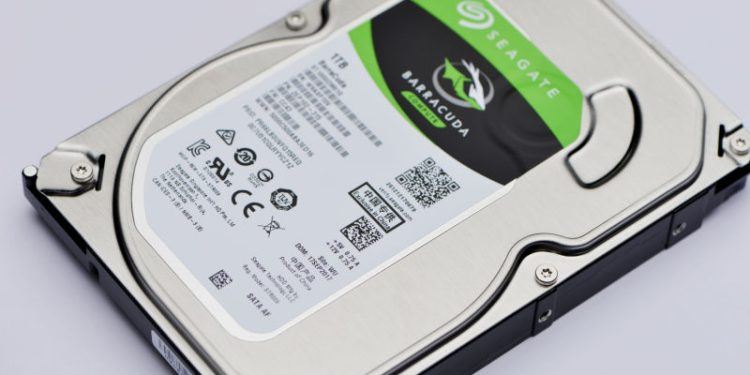 Seagate Q2 beats Street estimates, issues third quarter guidance