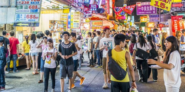 Taiwan stocks higher at close of trade; Taiwan Weighted up 2.79%