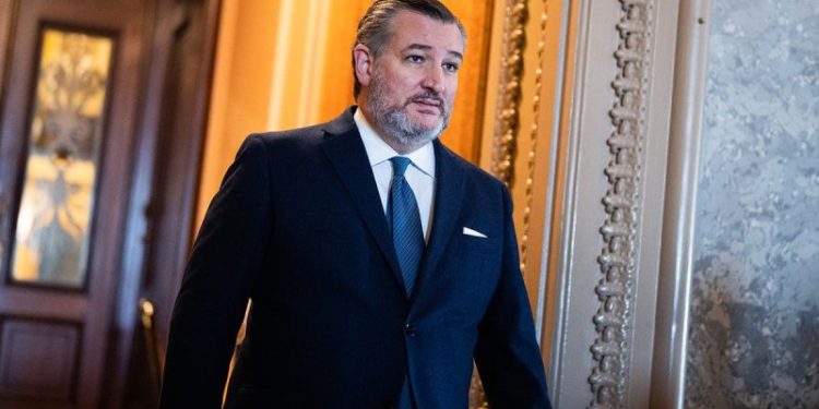 Service members who refused the COVID ‘jab’ would get their jobs back and back pay, too, under new GOP bill