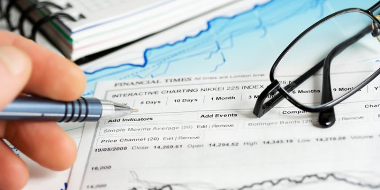 U.K. government bond yields rise following slow GDP growth